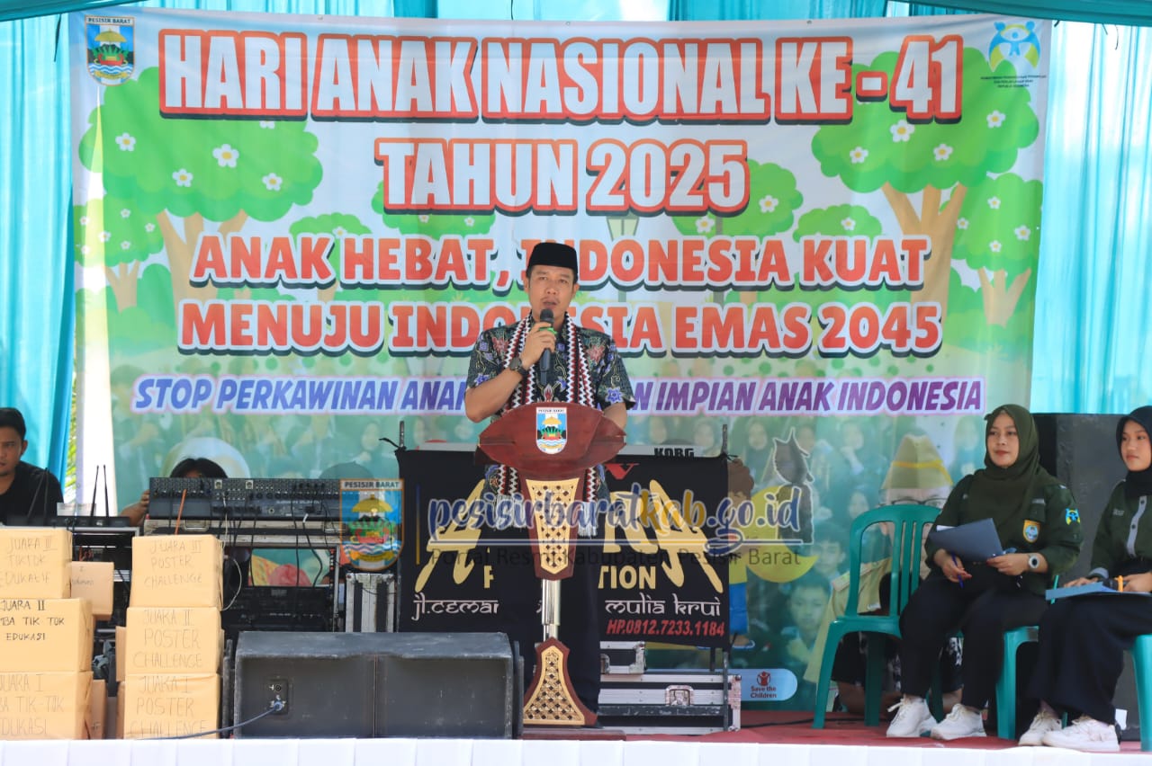 BUPATI DAN WAKIL BUPATI PESISIR BARAT HADIRI PERINGATAN HARI ANAK NASIONAL (HAN) ke-41 DI LABUHAN JUKUNG