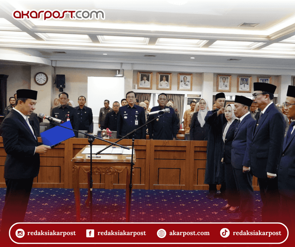 Lantik Sejumlah Pejabat, Gubernur Tekankan Profesionalitas dan Inovasi Layanan Publik
