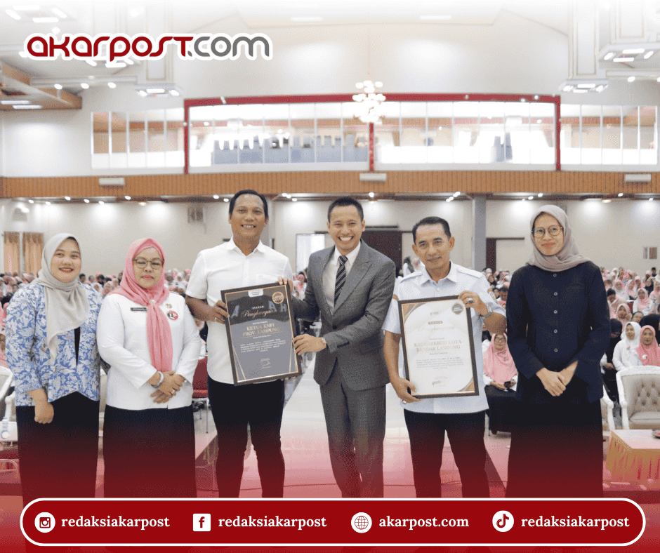 KNPI Provinsi Lampung Terima Penghargaan Kolaborasi pada Seminar Nasional “How To Be A Great” di Graha Adora